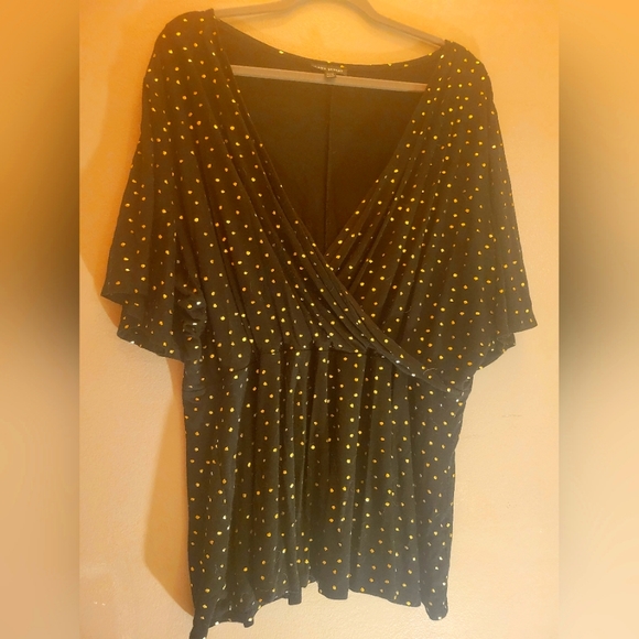 Lane Bryant faux wrap top. Size 22/24 - Picture 1 of 5